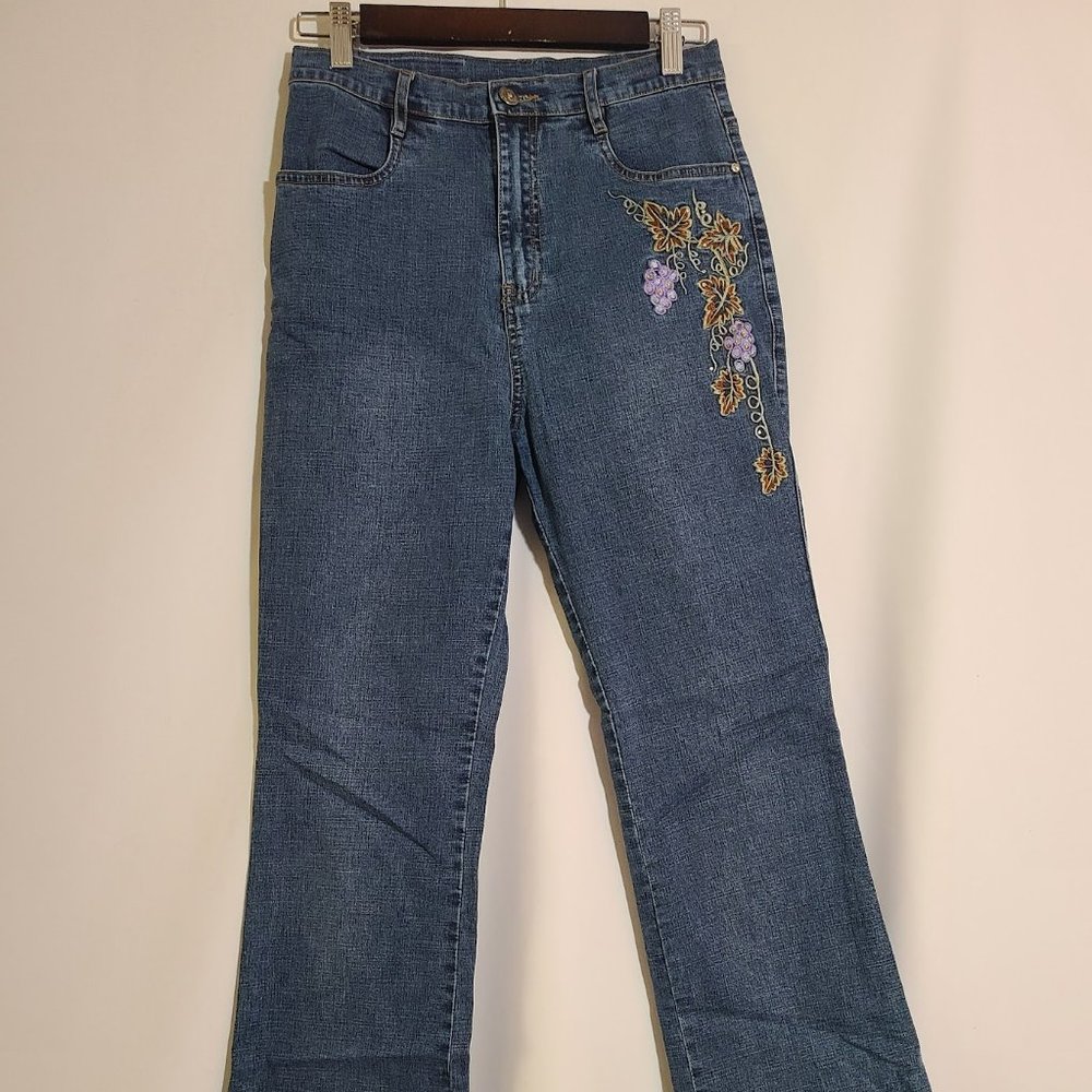 Boot Cut Jeans with Embroidery